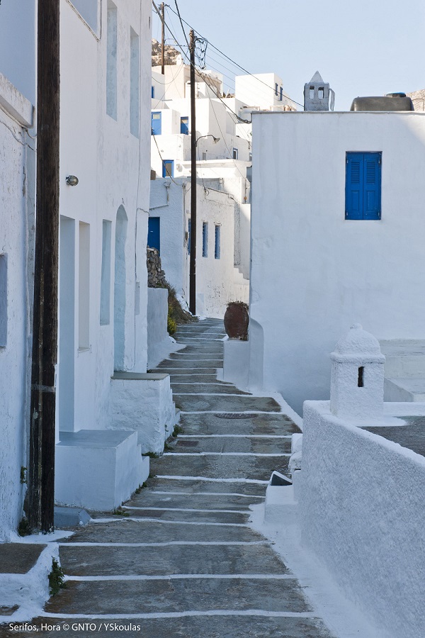 Serifos adasi