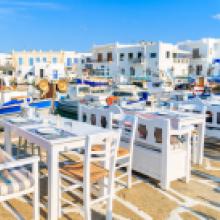 Paros adası Naousa