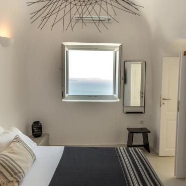 Delta Suites - Oia