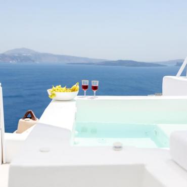 Delta Suites - Oia