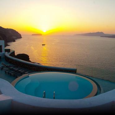 Santorini Otelleri